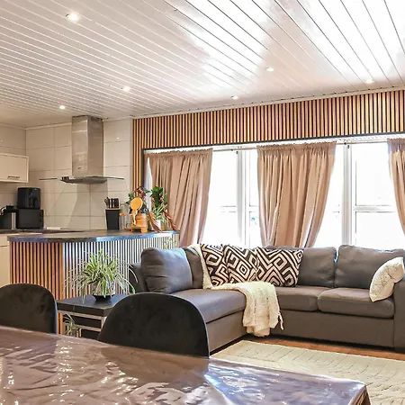 Cozy In Bokn With Sauna Foresvik